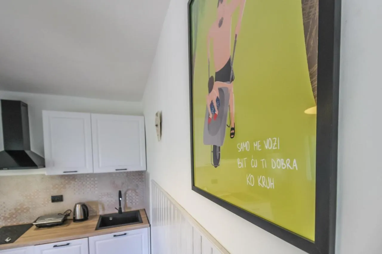 Hizica Pupo Apartment Medulin 0*,